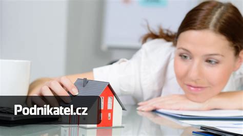 Ilustrační obrázek znázorňující dokumenty spojené s nemovitostmi a katastrem nemovitostí