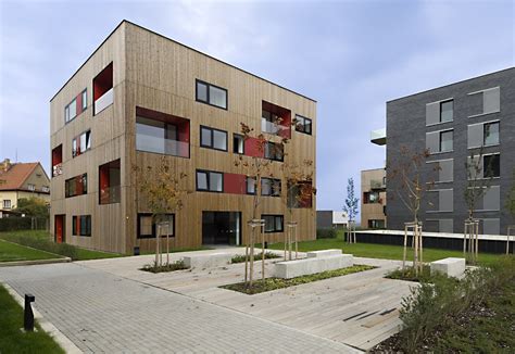 pohled na obytný soubor Na Krutci