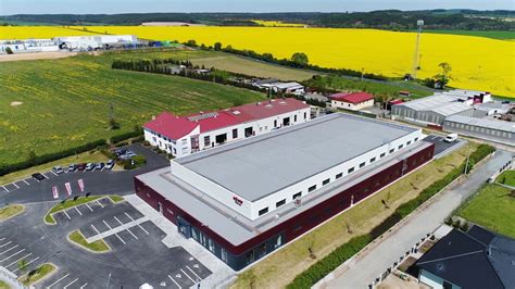Celkový pohled na navrhovanou výrobní halu s administrativní budovou