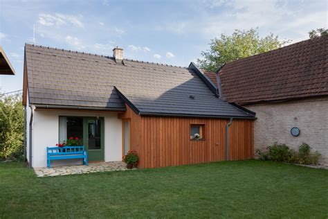 fotografie exteriéru nabízené chalupy ve Skochovicích