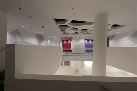 Architektonický návrh interiéru Cubex Centra Praha s důrazem na variabilitu prostor.