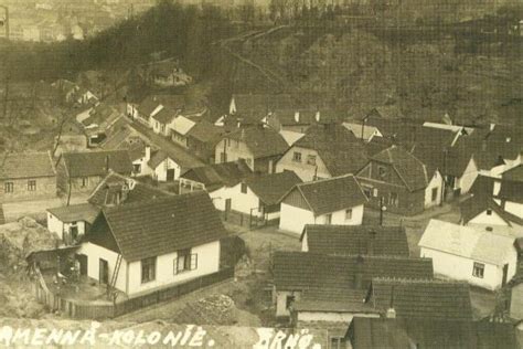 dobová fotografie domů v Kamenné kolonii