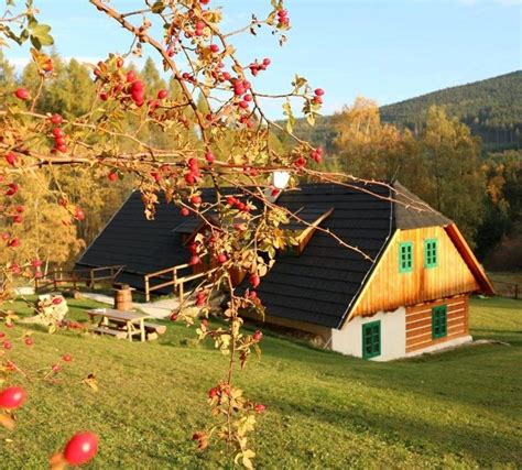 malebná chalupa na Šumavě