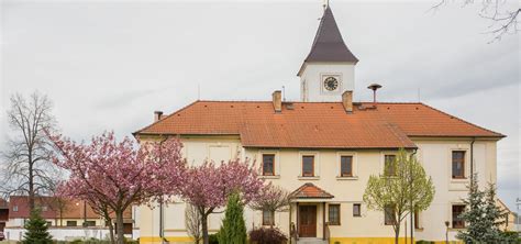 Obecní úřad s informací o katastru