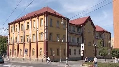 Fotografie budovy Katastrálního úřadu v Pardubicích
