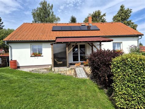 rodinný dům v Církvici s garáží a zahradou