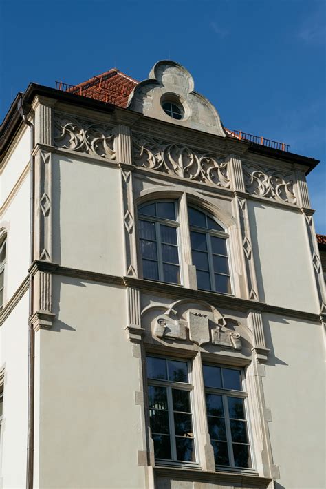 Architektonické detaily budovy kulturního domu