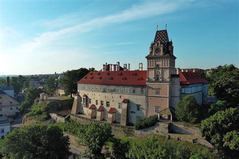 historické centrum Brandýsa nad Labem s výhledem na zámek